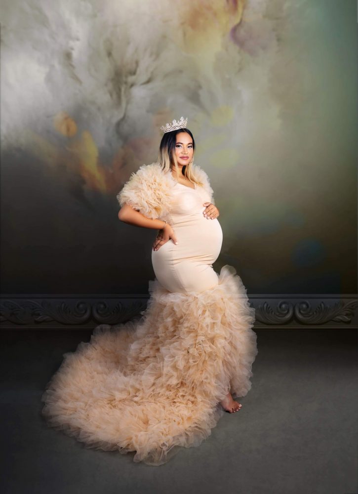 maternity photoshoot dresses